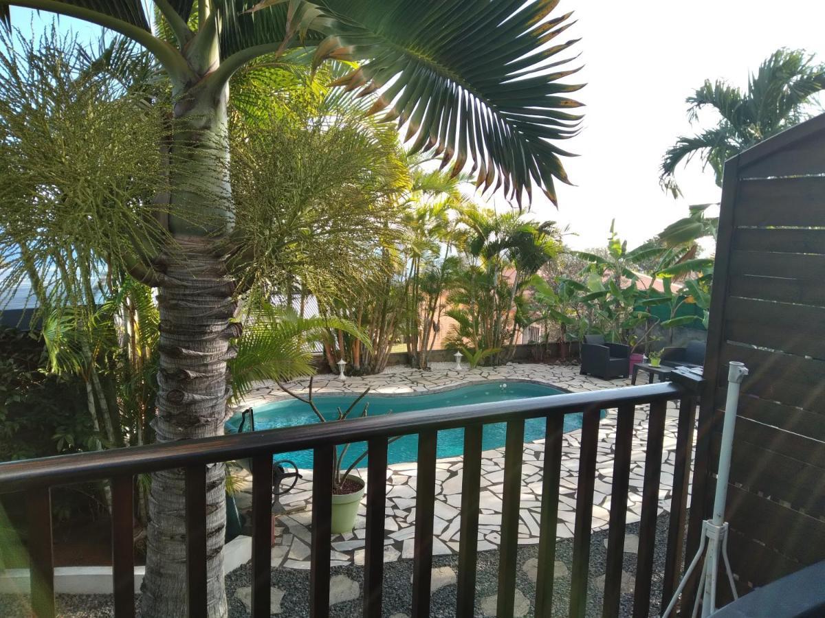 Studio Aux Avirons Pour 2 Personnes, Avec Piscine Les Avirons Exterior photo